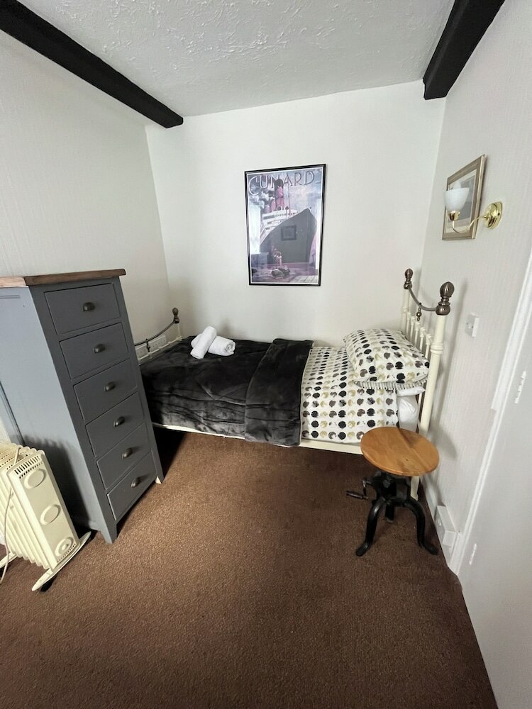 Фото St George's Guesthouse