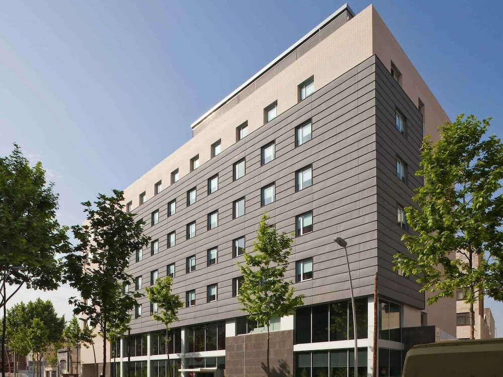 Фото Ibis Barcelona Plaza Glories 22