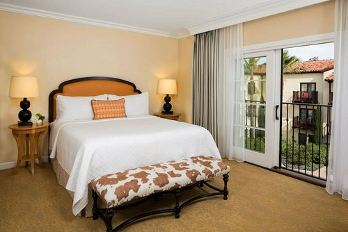 Внешний вид отеля Estancia La Jolla Hotel & SPA в Сан-Диего, фото 3