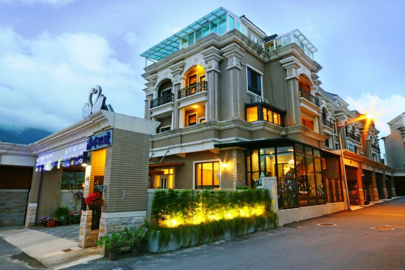 Гостиница Creekside No. 22 Bed and Breakfast
