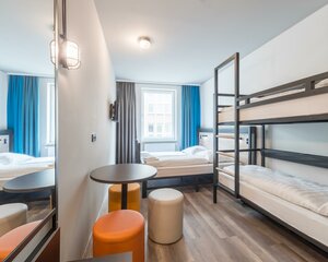 Гостиница A&o Köln Neumarkt