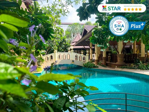 Гостиница Quality Beach Resorts and SPA Patong