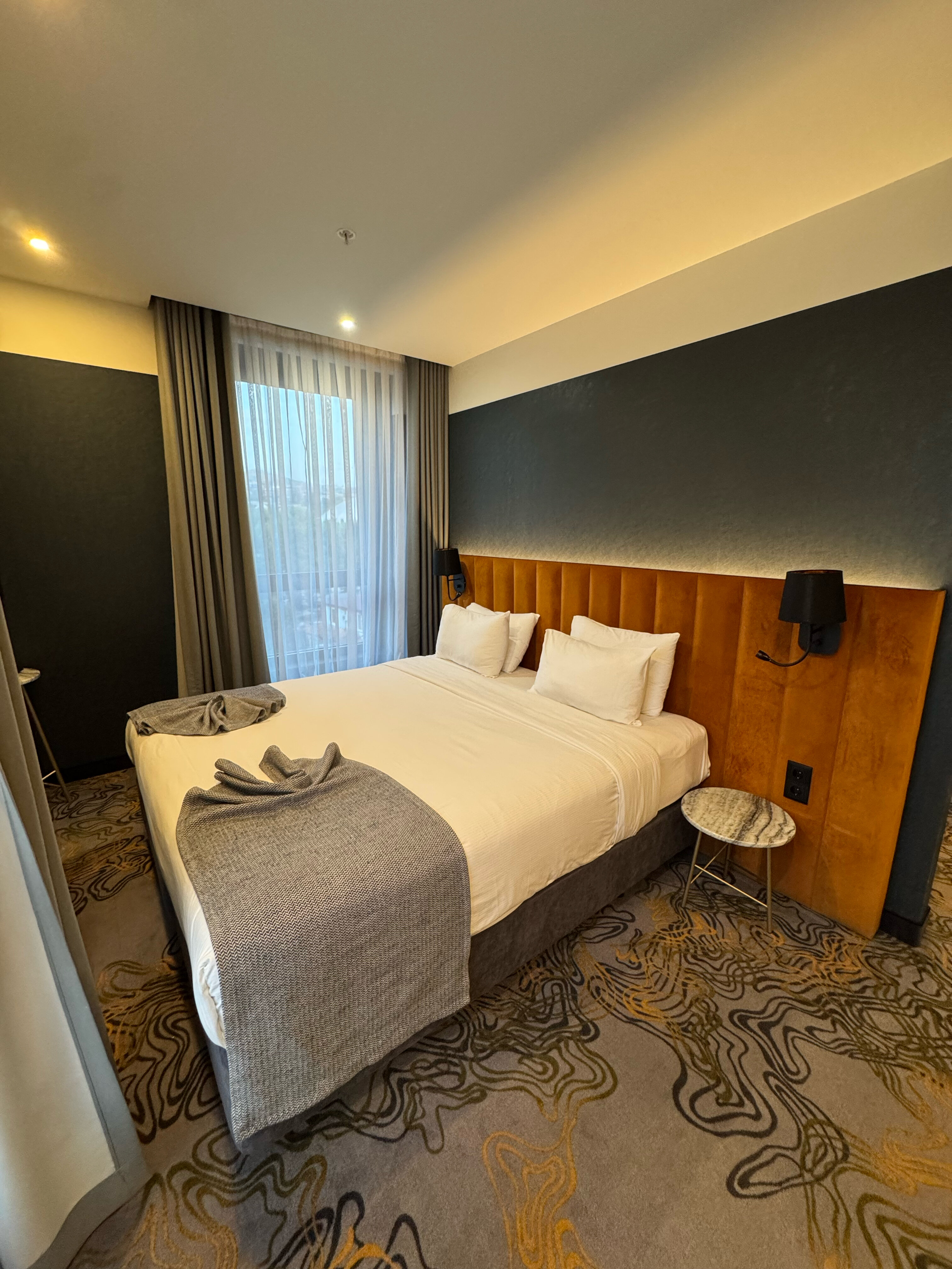 Фото Taberne Boutique Hotel 