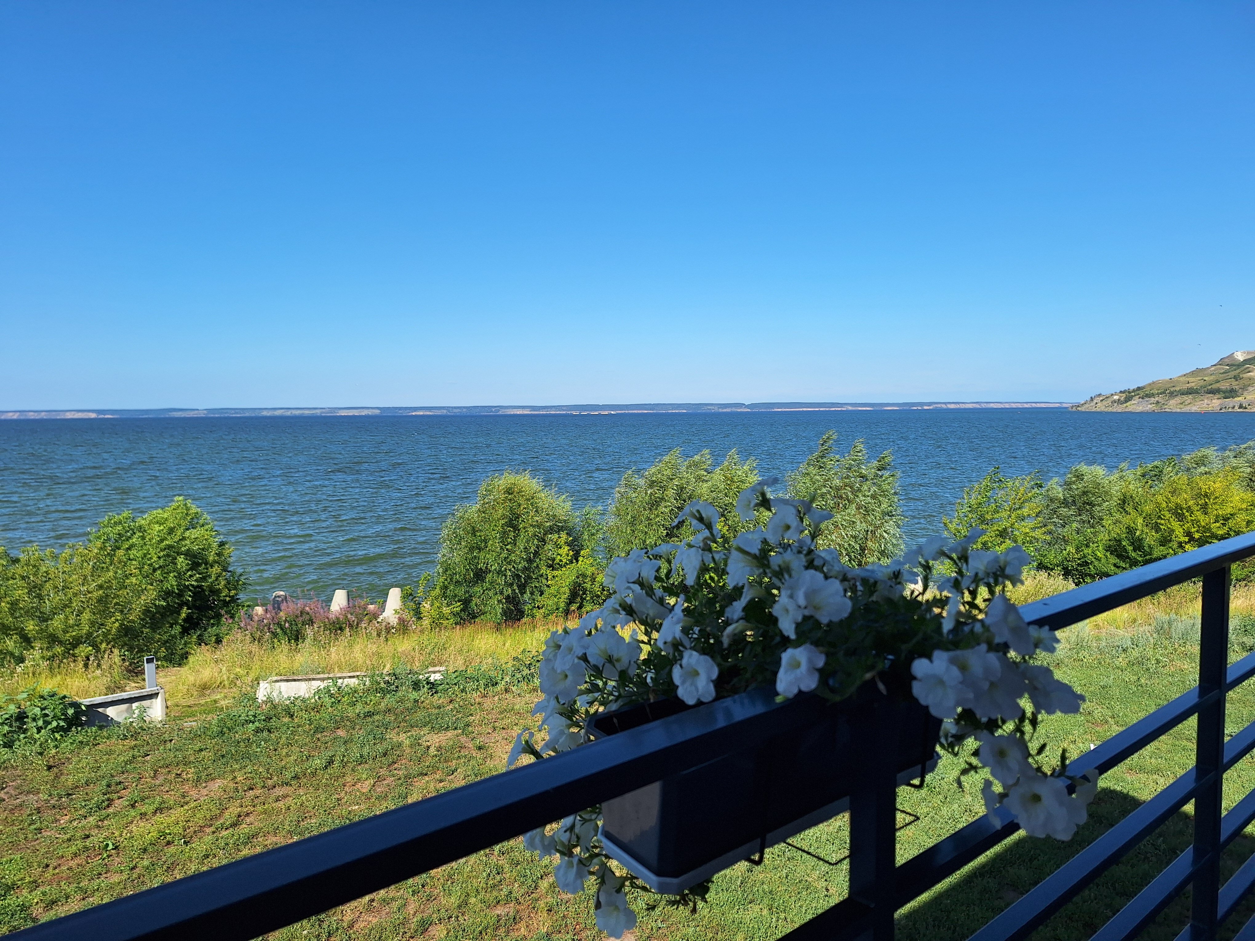 Фото Горы да река