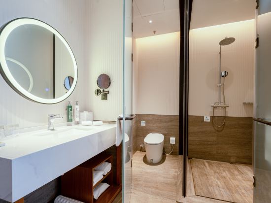 Фото Hilton Garden Inn Hangzhou Xixi Zijingang