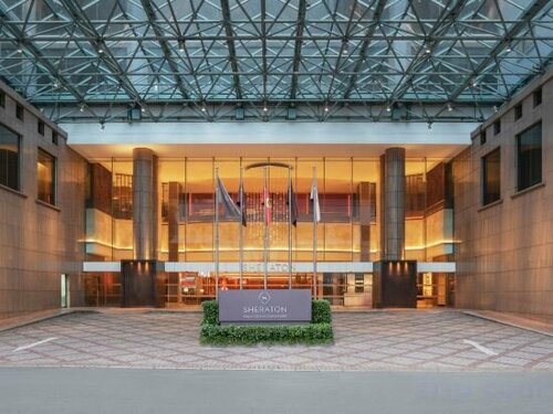 Внешний вид отеля Sheraton Saigon Hotel & Towers в Хошимине, фото 4