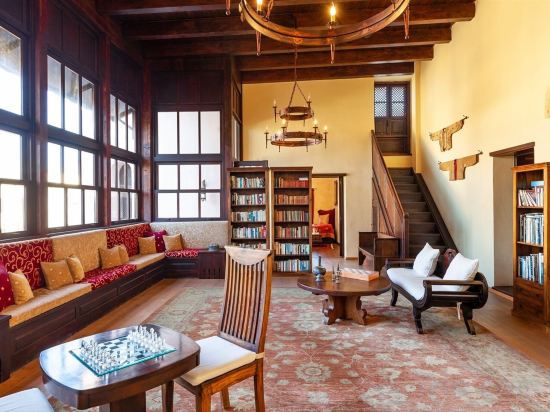 Фото Spirit Of The Knights Boutique