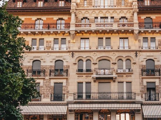 Фото Hotel Longemalle