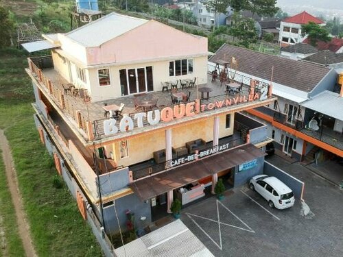Гостиница Batuque Town Villa 2 в Провинции Восточная Ява