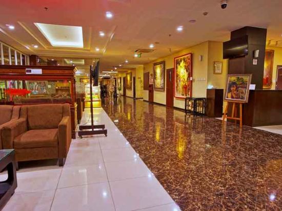Фото Atrium Premiere Hotel Cilacap