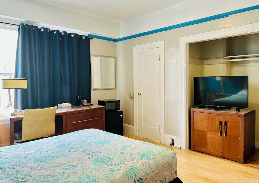 Фото Admiral Hotel