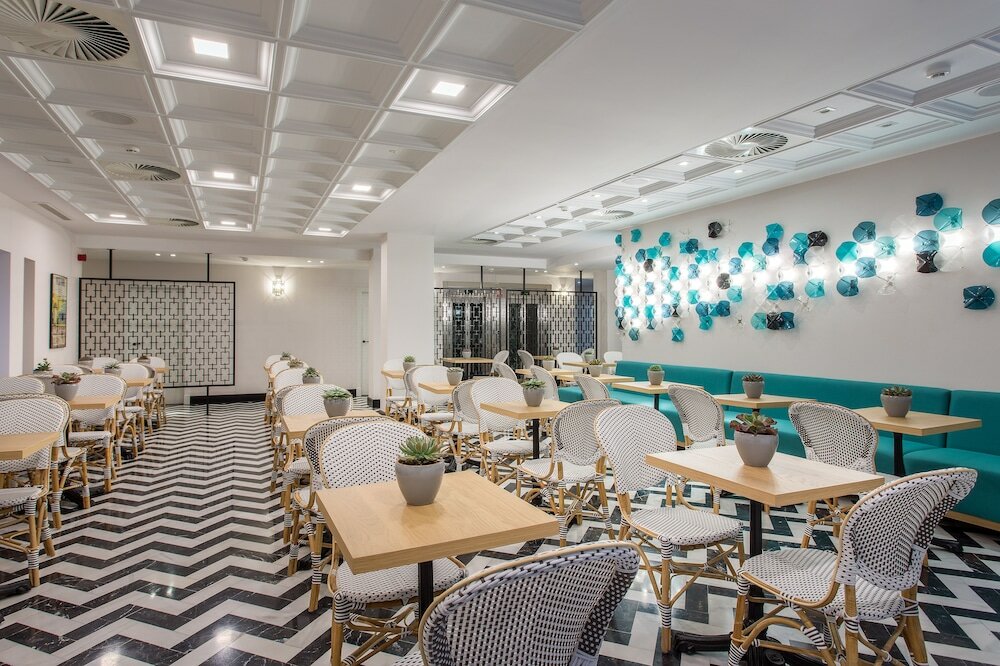 Фото Room Mate Valeria