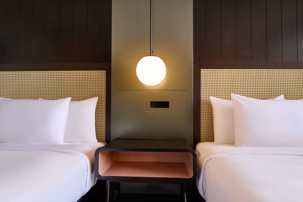 Фото Hotel Renew