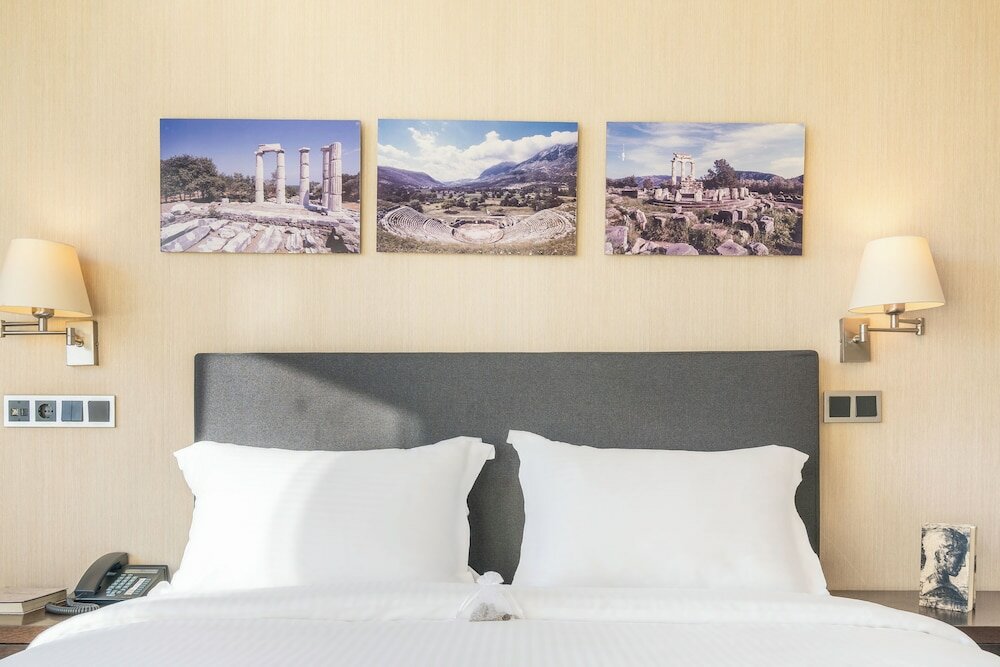 Фото The Athens Gate Hotel