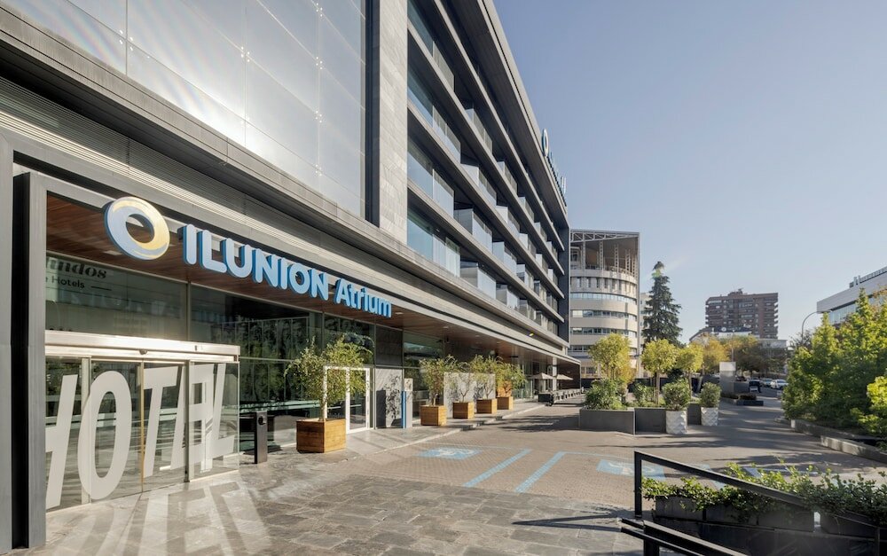 Фото Hotel Ilunion Atrium