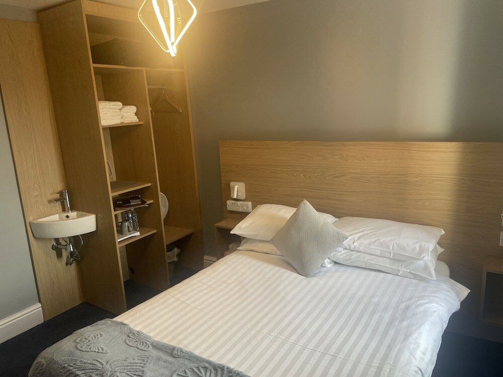 Фото Diamonds Inn Ltd