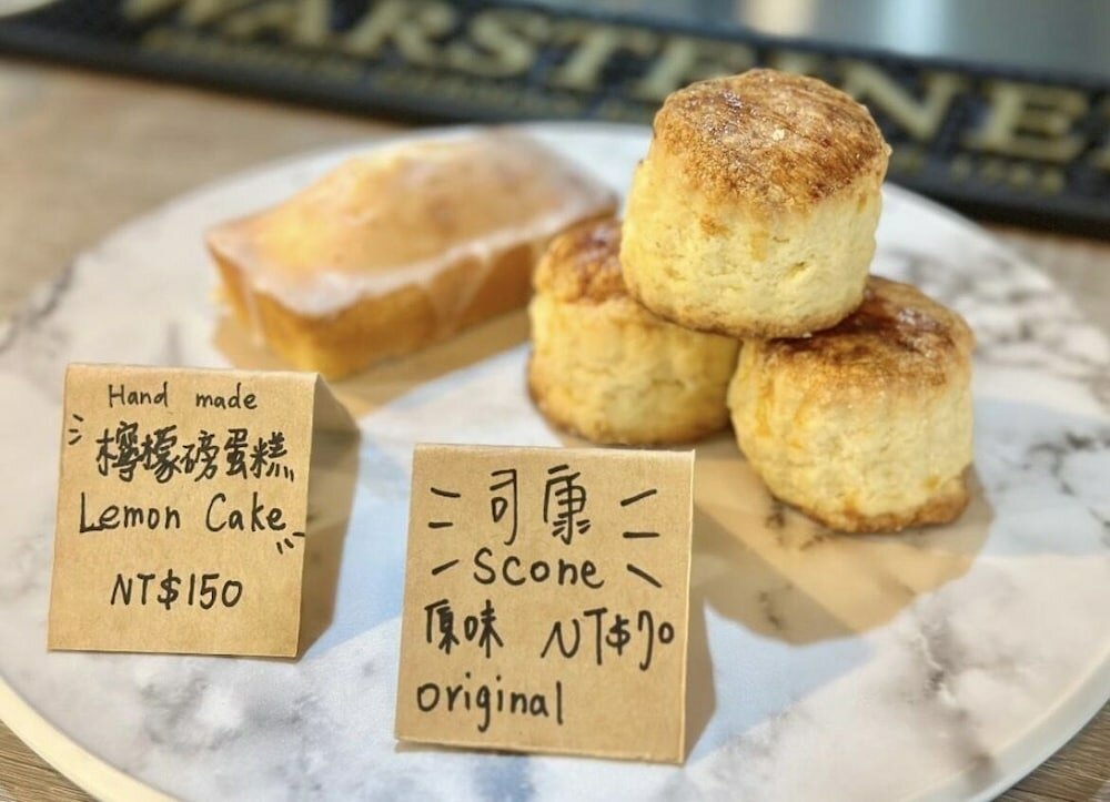 Фото Old Door Hostel & Bar