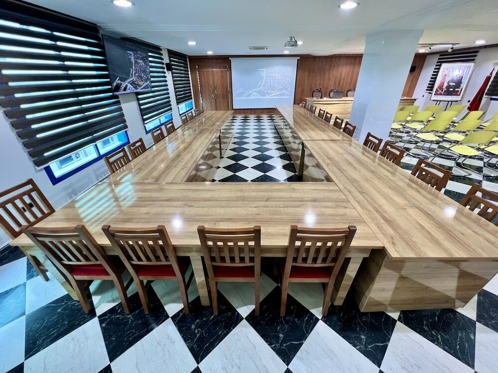 Фото Hotel Annakhil