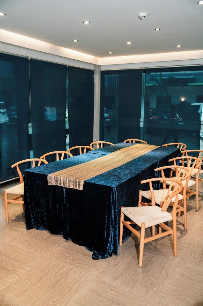 Фото Sun City Suites