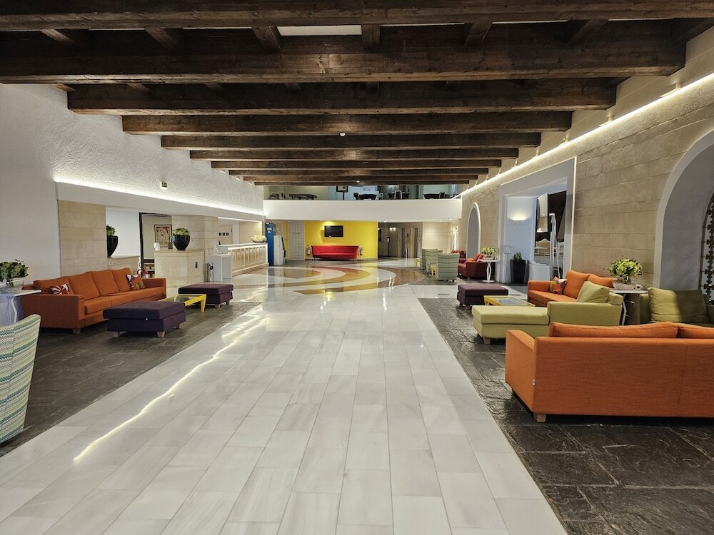 Фото Apollonia Beach Resort & SPA