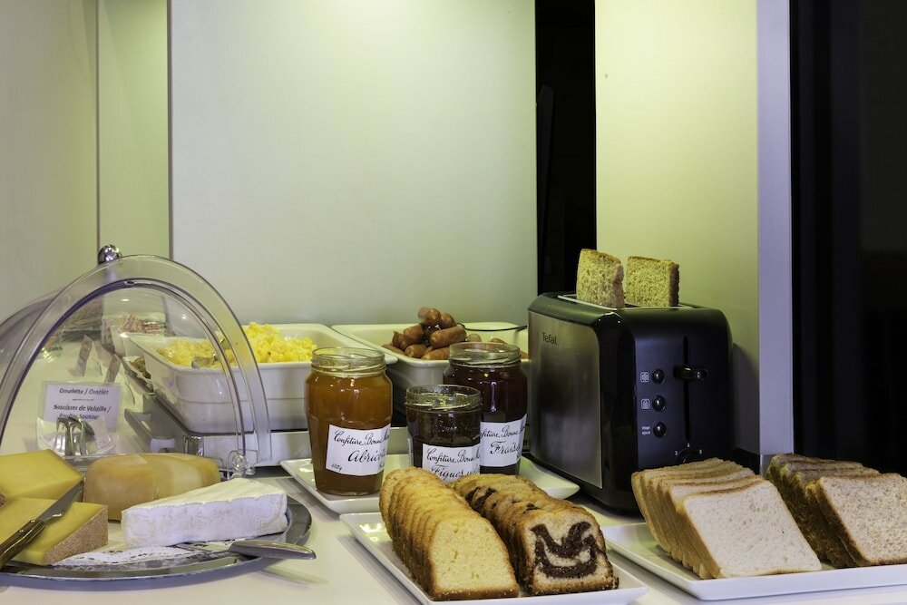 Фото Contact Hotel Alizé Montmartre