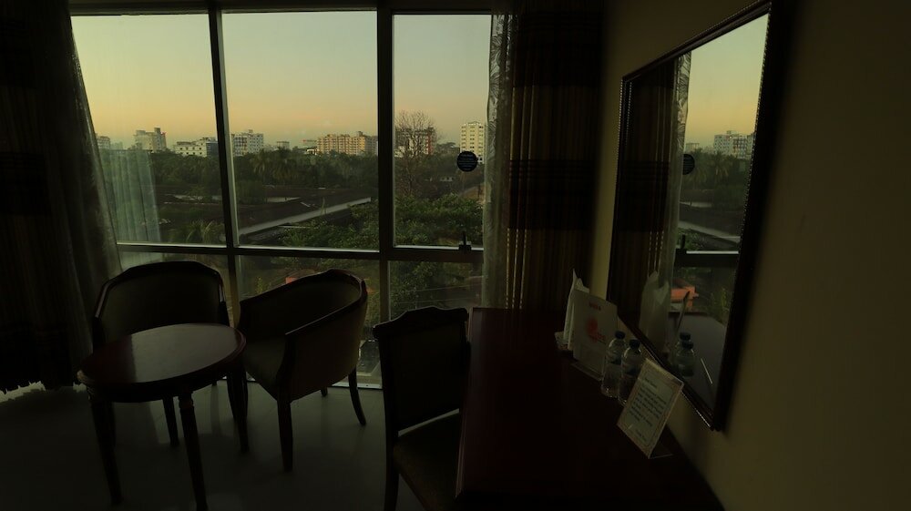 Фото Hotel Metro International