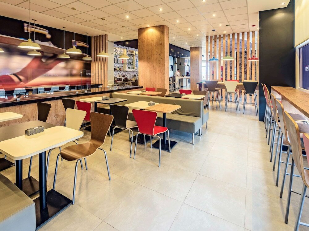 Фото Ibis Jacarei