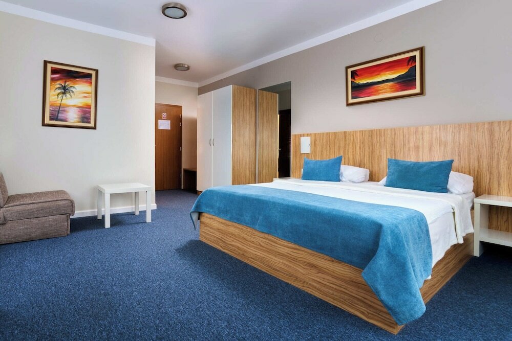 Фото Hotel Phoenix