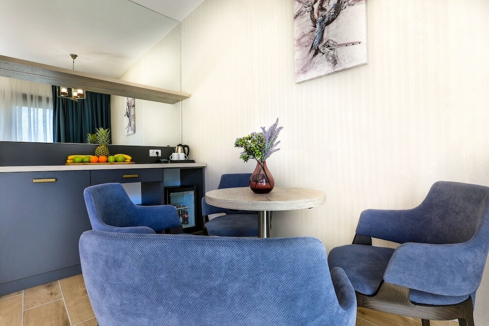 Фото Hotel Harmony by Aycon