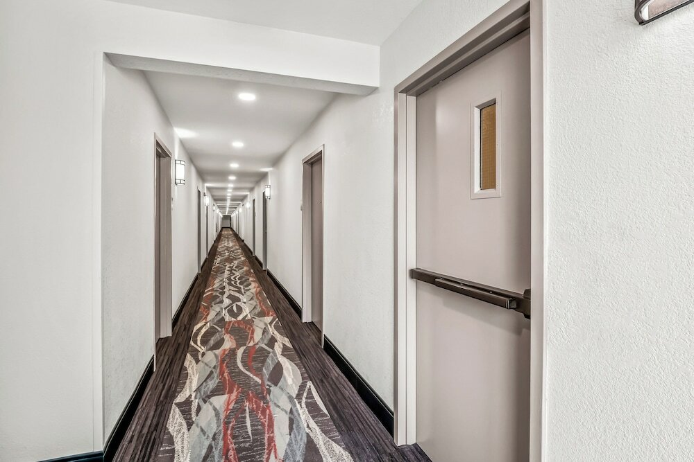 Фото Red Roof Inn Southfield