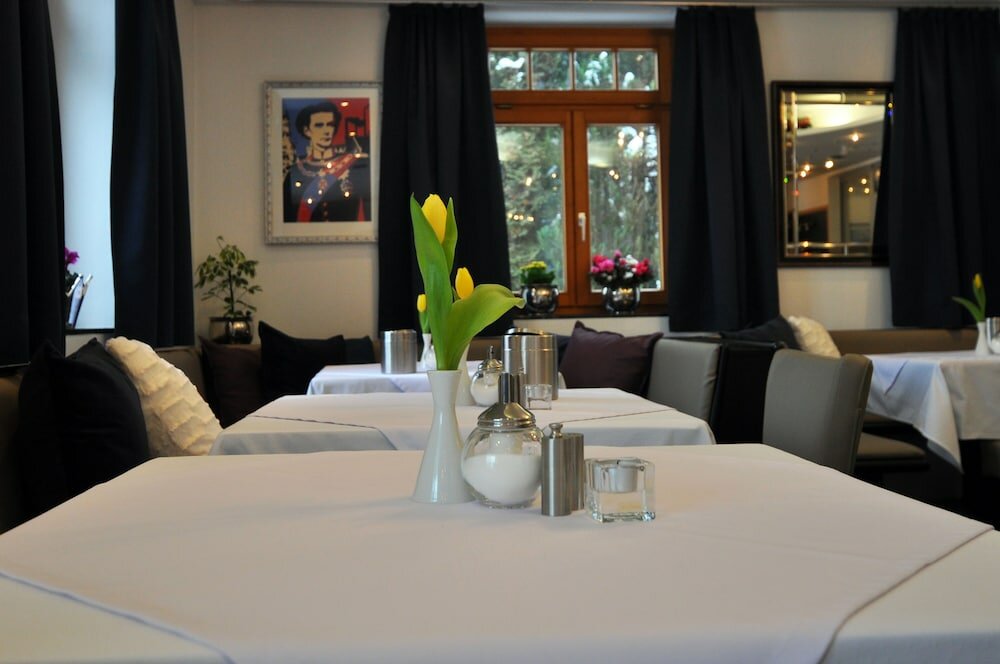 Фото Hotel Villa Waldperlach