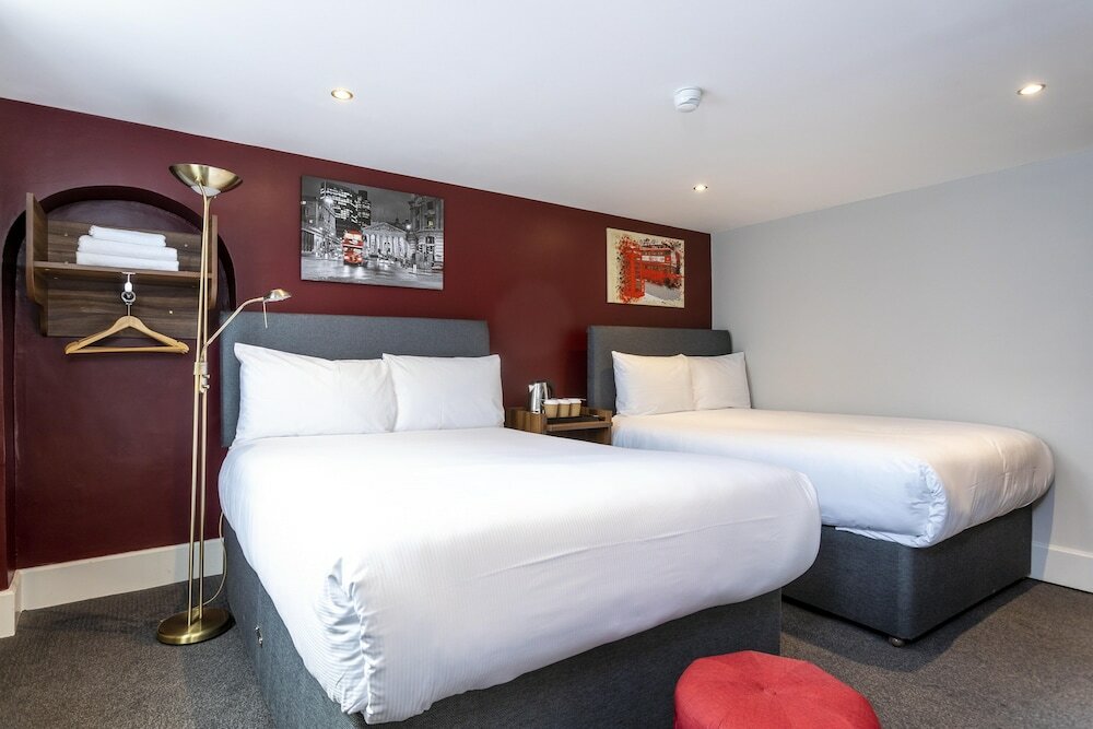 Фото Royal Park Hotel