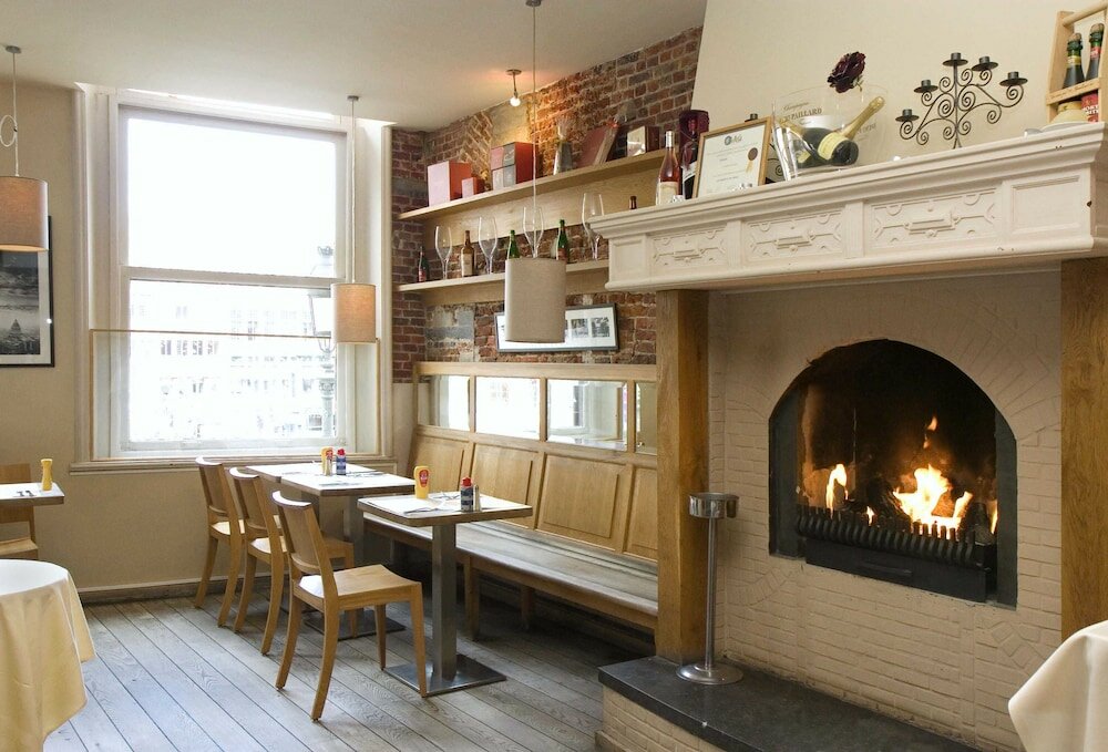 Фото Hotel Le Quinze Grand Place Brussels