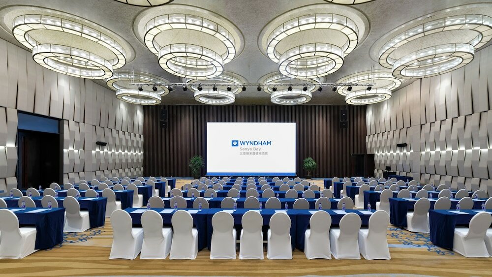 Фото Ramada Plaza by Wyndham Sanya Bay