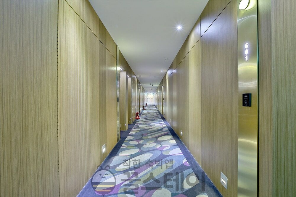 Фото Golden Hotel Incheon