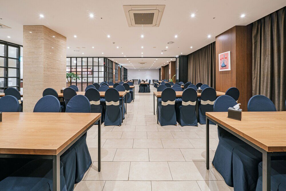 Фото Tamara Jeju Hotel