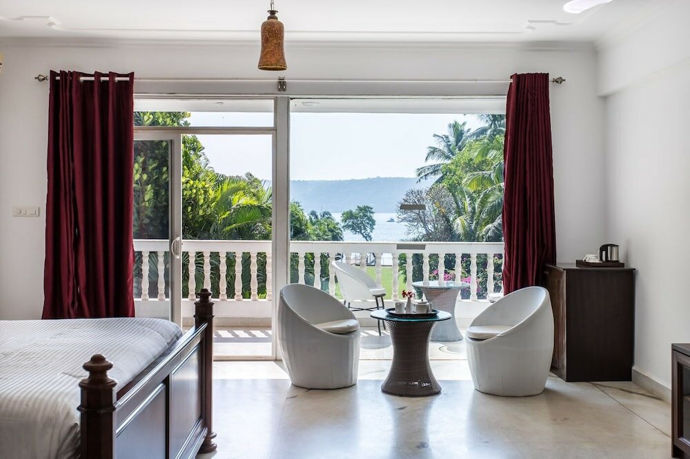 Фото Safira River Front Resort