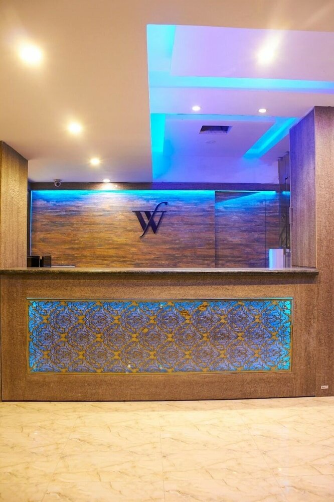 Фото Hotel Waterfall