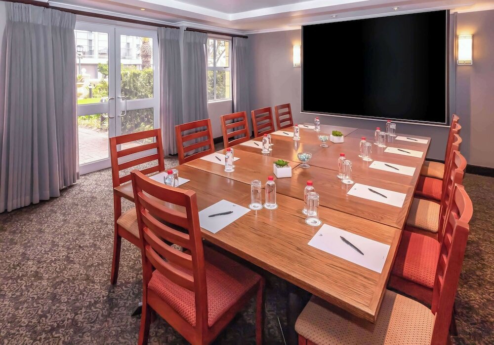 Фото StayEasy Century City