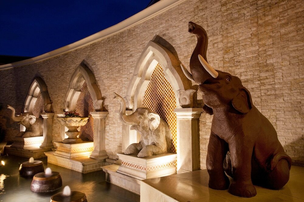 Фото Deevana Patong Resort & SPA