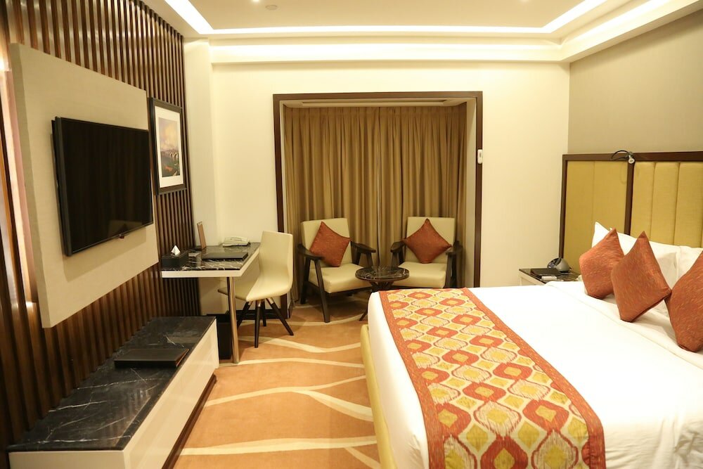Фото Radisson Lucknow City Center