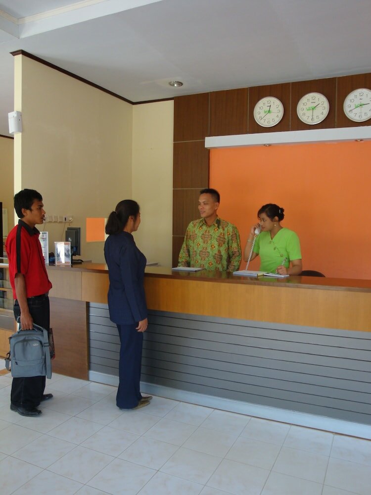 Фото Luxio Hotel Sorong