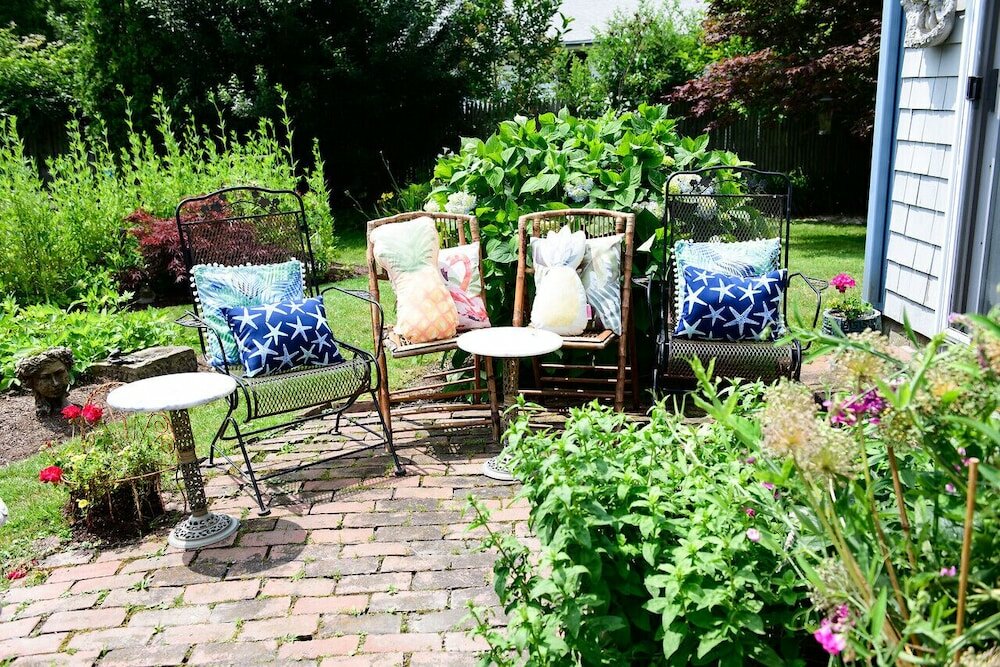 Фото Gardenview Bed and Breakfast