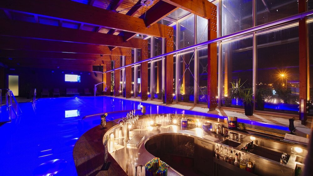 Фото Hotel AquaCity Seasons