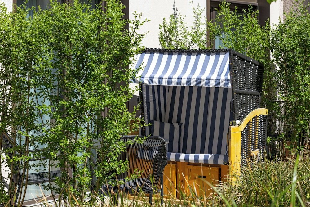 Фото Radisson Hotel & Suites Zurich 