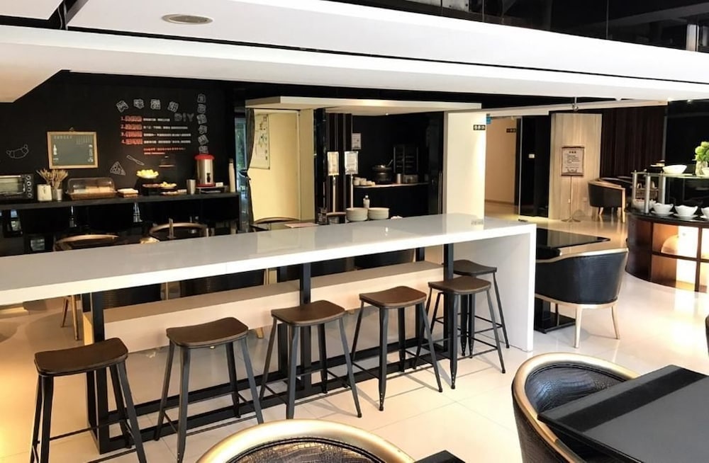 Фото Jbg Hotspring Resort Hotel