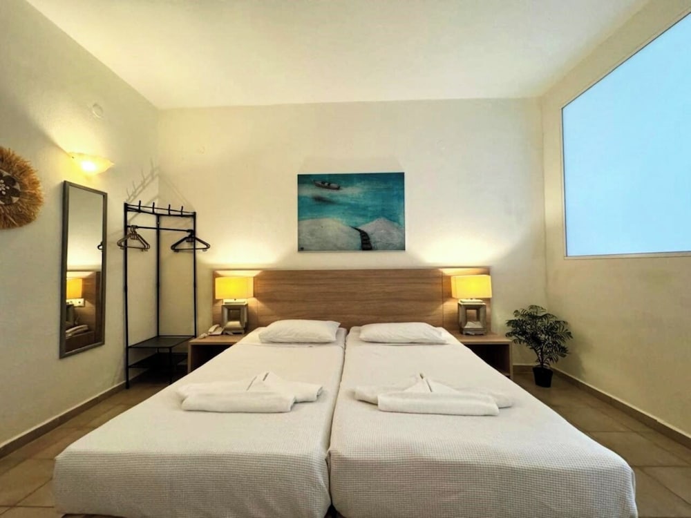 Фото Xenios Possidi Paradise Hotel