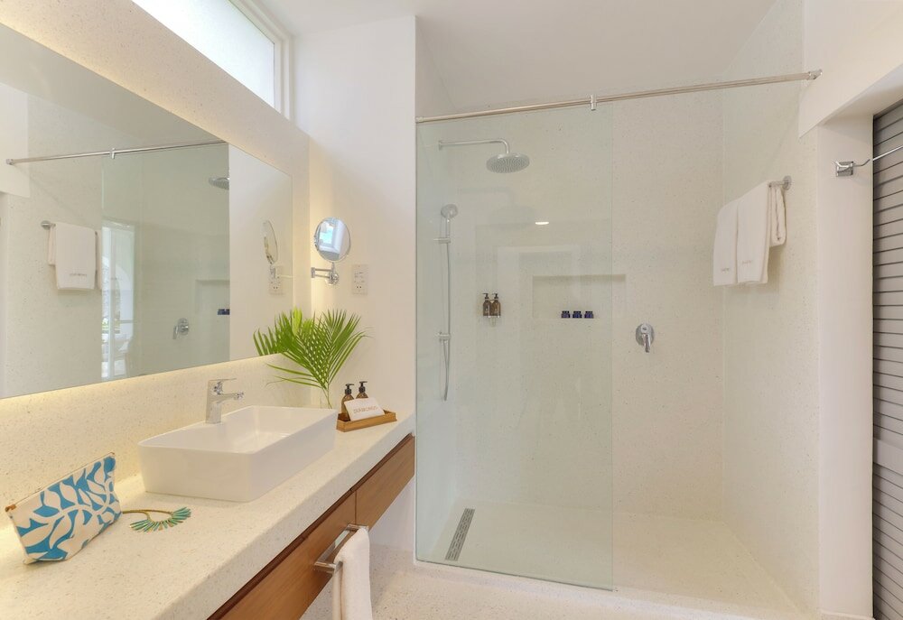 Фото Diamonds Leisure Beach & Golf Resort