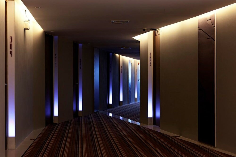 Фото Nine Forty One Hotel