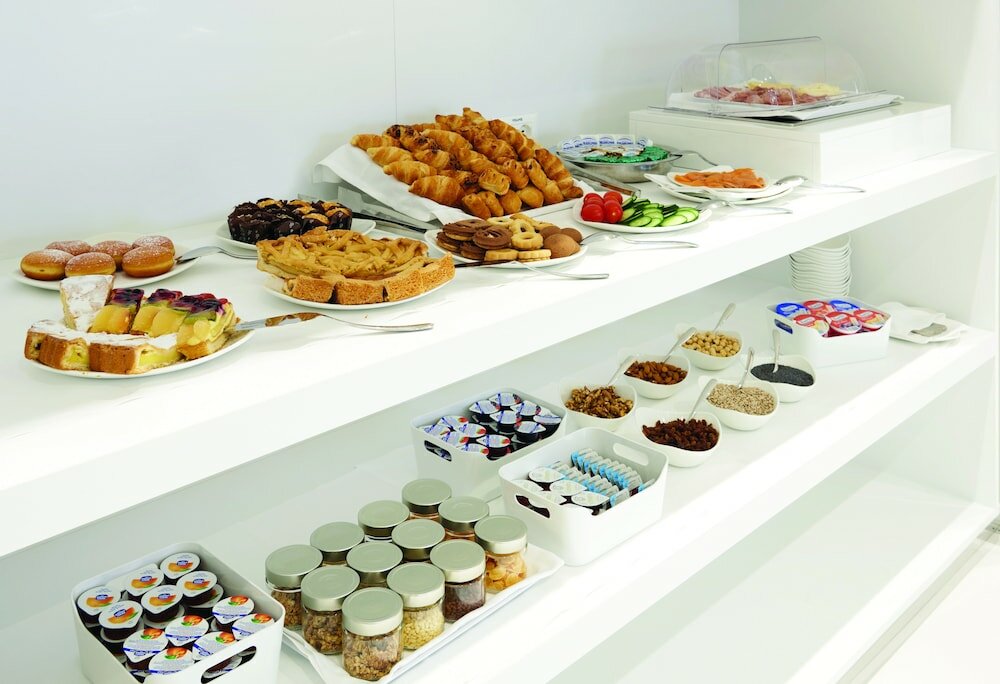 Фото You. Me Design Place Hotel